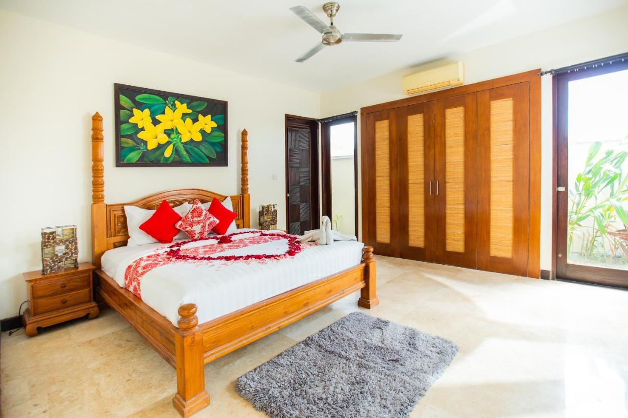 Teras Villa Jimbaran  Luaran gambar